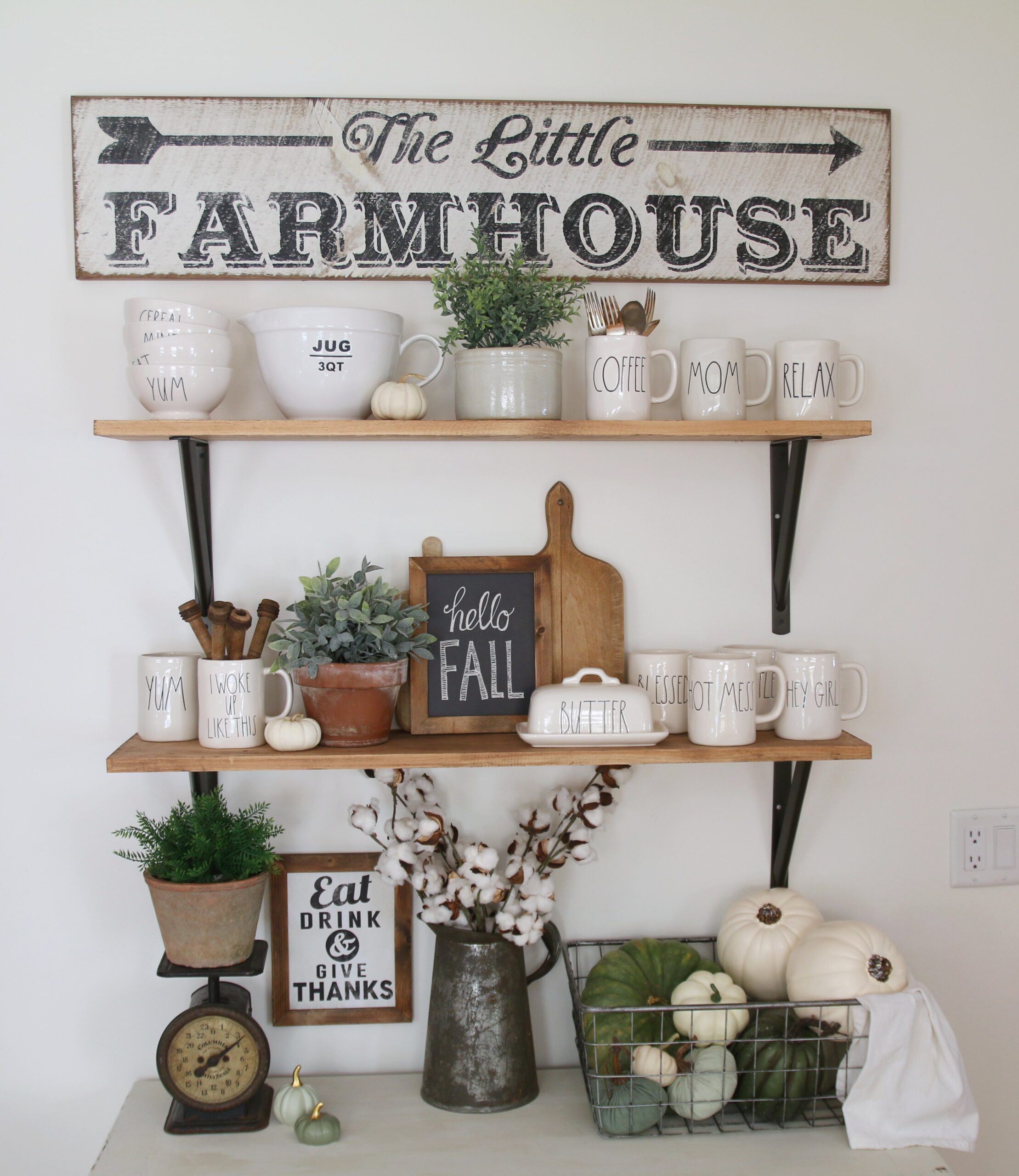 farmhouse kitchen fall
