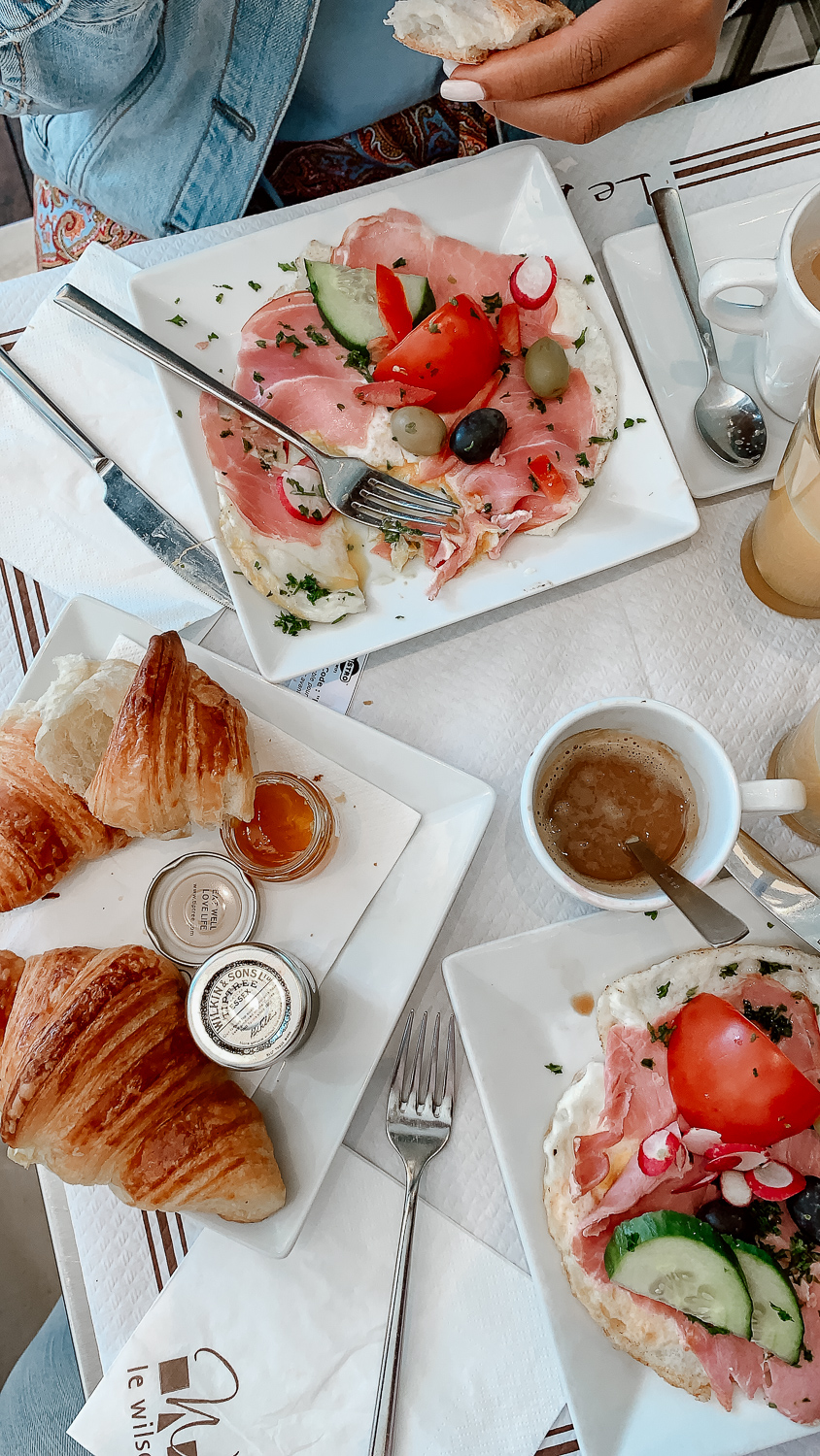 breakfast Paris